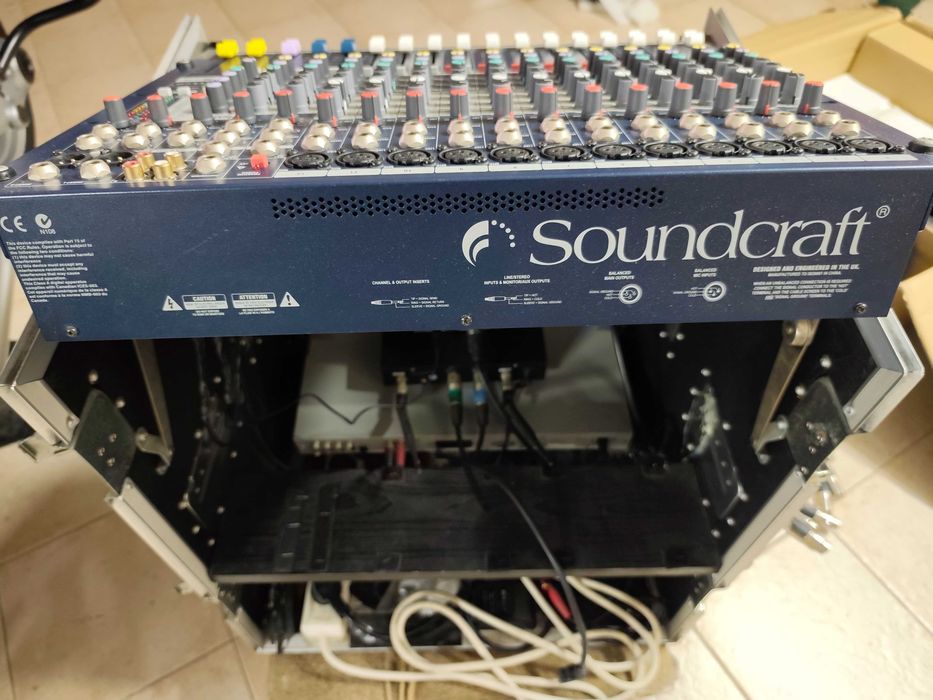 Mesa mistura Soundcraft