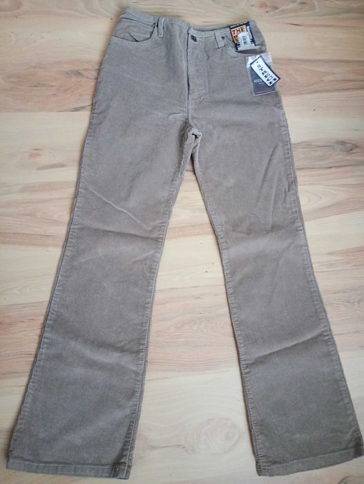 Redstar spodnie sztruksowe damskie bootcut r 28
