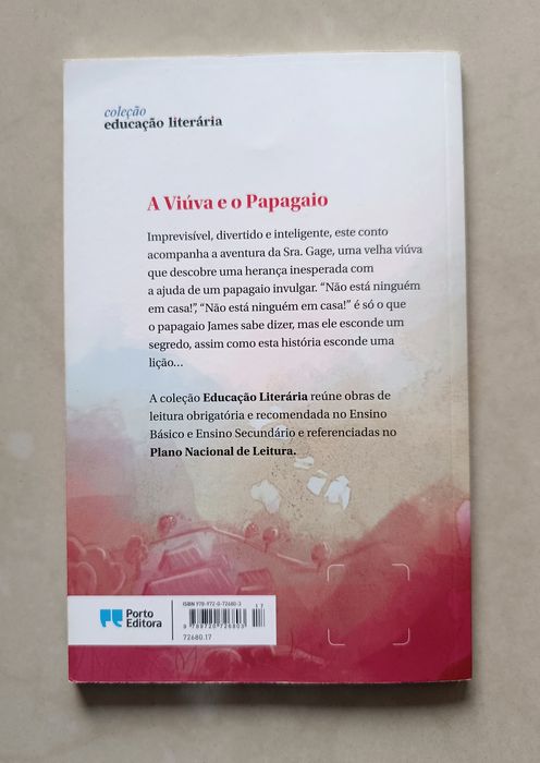 Livro "A viúva e o Papagaio"