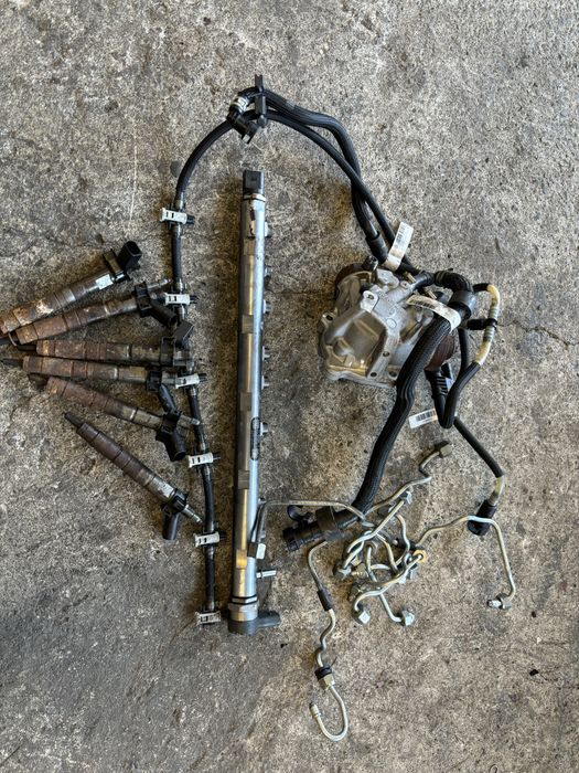 Układ paliwowy pompa wtryski listwa N57 3.0d 204 KM F10 525d, E90 325d