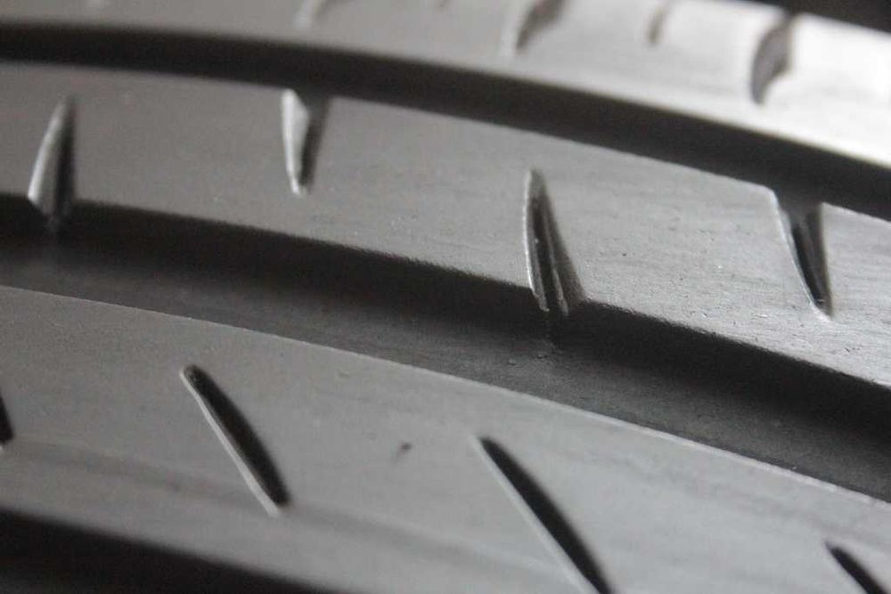 235/45/19 Continental PremiumContact 6 235/45 R19 99V XL 2021r