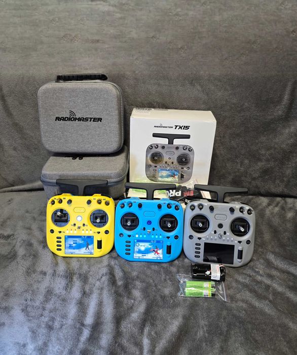 Radiomaster TX15 ERLS 2.4 GHz+900 MHz Жовто-блакиті, сірі Нові