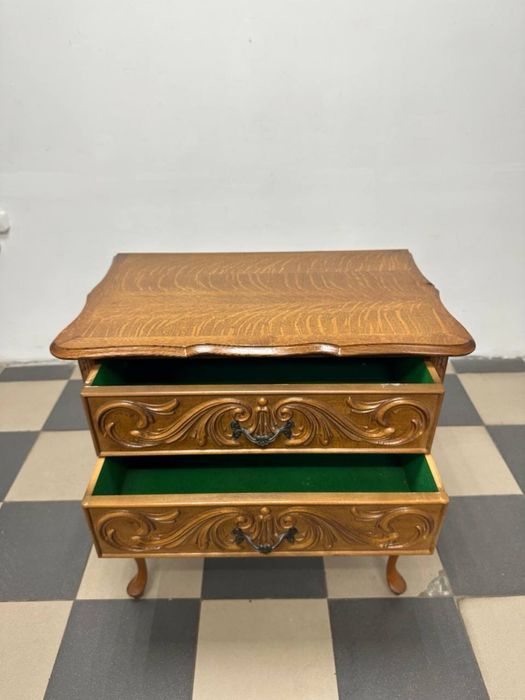 Приліжкова тумба комод Луі кабріоль резьба дерево 4096