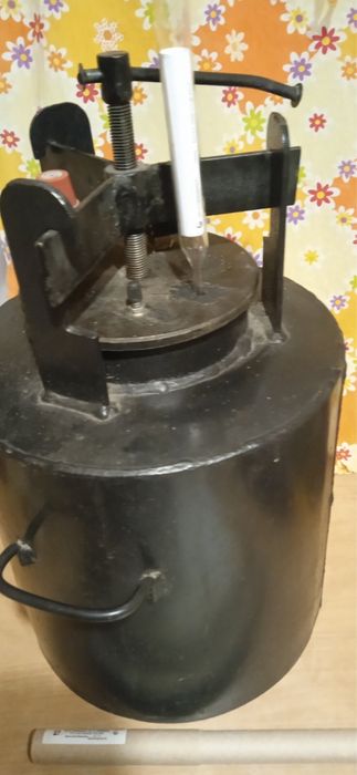 Автоклав (майже новий)