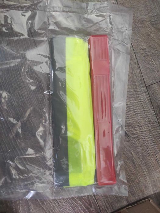 Zestaw Bezpieczeństwa do Samochodu