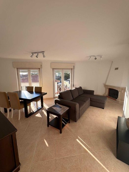 Apartamento T2 - Belas