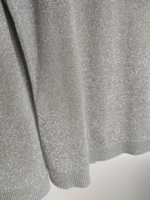 Cienki damski sweterek