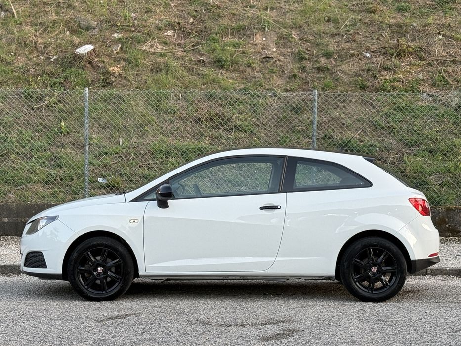 SEAT Ibiza — fotografia 2