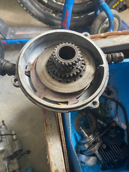 Motor vespa Sprint 125 desmontado