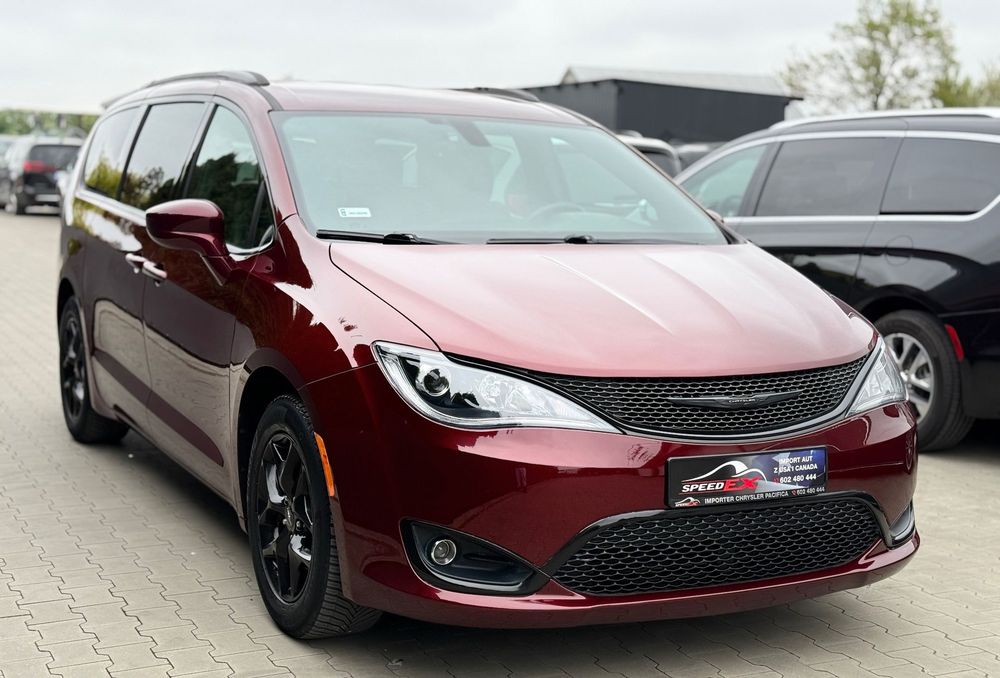 Chrysler Pacifica 2019 TOURING + FV23%