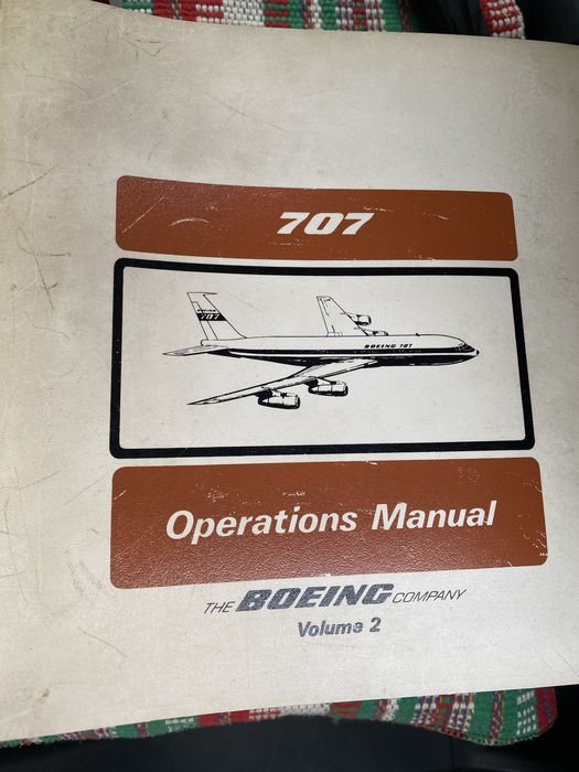 Manuais de Operaçoes Boeing 707 TAP