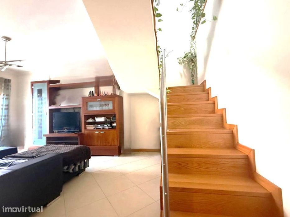 Apartamento T3 duplex com 2 terraços na Praia do Furadouro