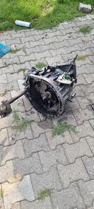 Renault trafic skrzynia biegów PK6 6-biegowa