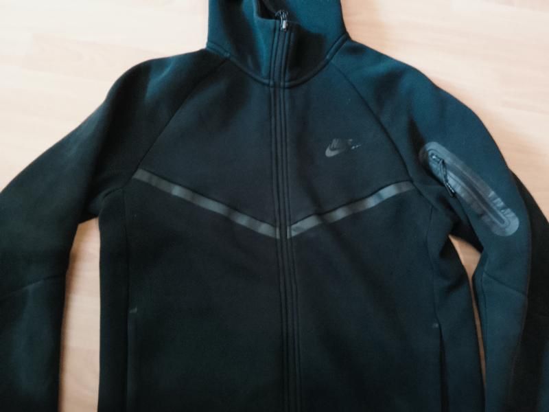 Nike Teech Fleece Black