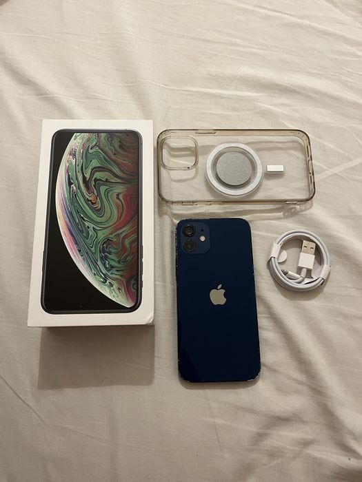 Iphone 12 azul 64 gigas
