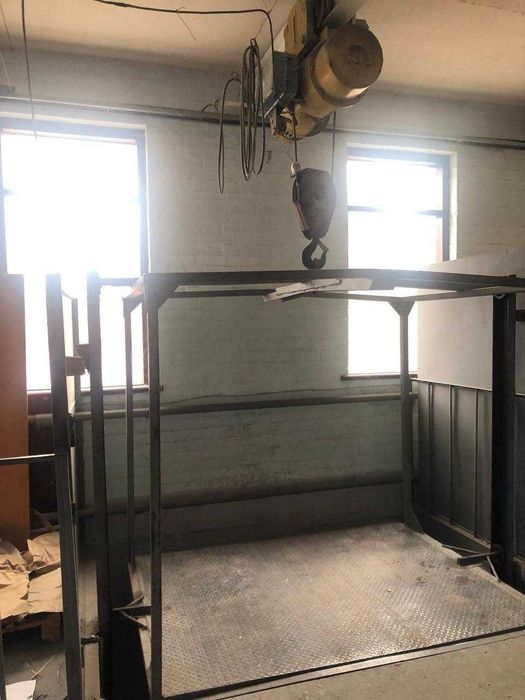 Склад 1600 м2 Дарниця