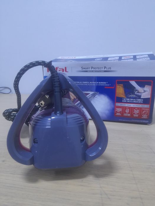 Праска з парою Tefal Smart Protect Plus FV6870