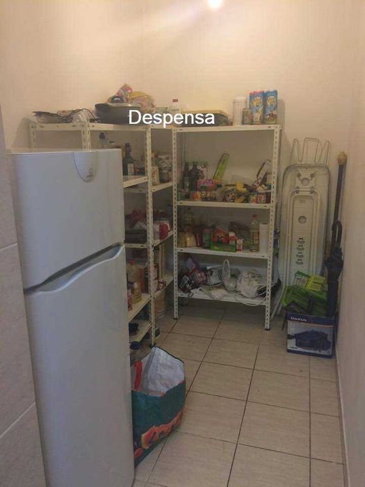 Arrenda-se apartamento c/ 3 quartos em Coimbra