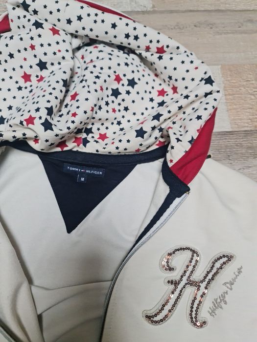 Спортивный костюм Tommy Hilfiger  молочный с чёрным р-рS