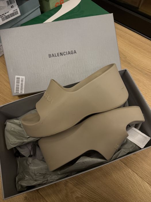 Balenciaga взуття