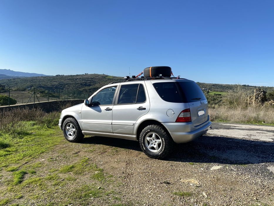 Mercedes ML 270 CDi. 7 lugares automático