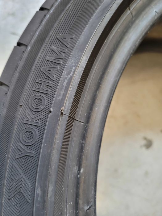 Opona Yokohama 215/45 R 17
