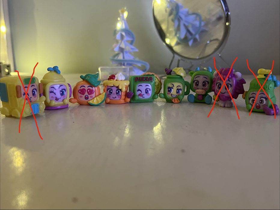 Фігурки Moji Pops