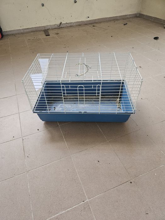 Vendo Gaiola de hamesters