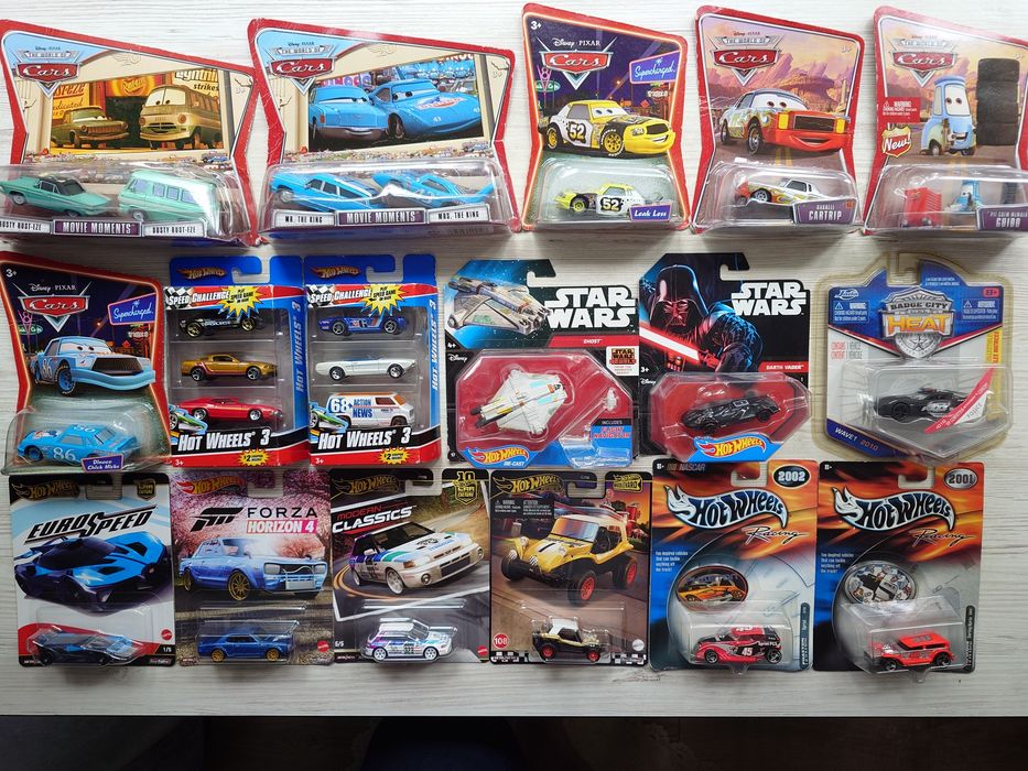Машинки Hot Wheels