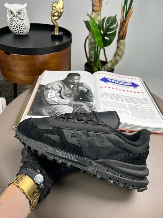 8 кольорів Lacoste Elite Active PRM