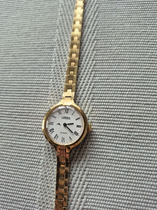 Śliczny zegarek damski mechaniczny Cornavin