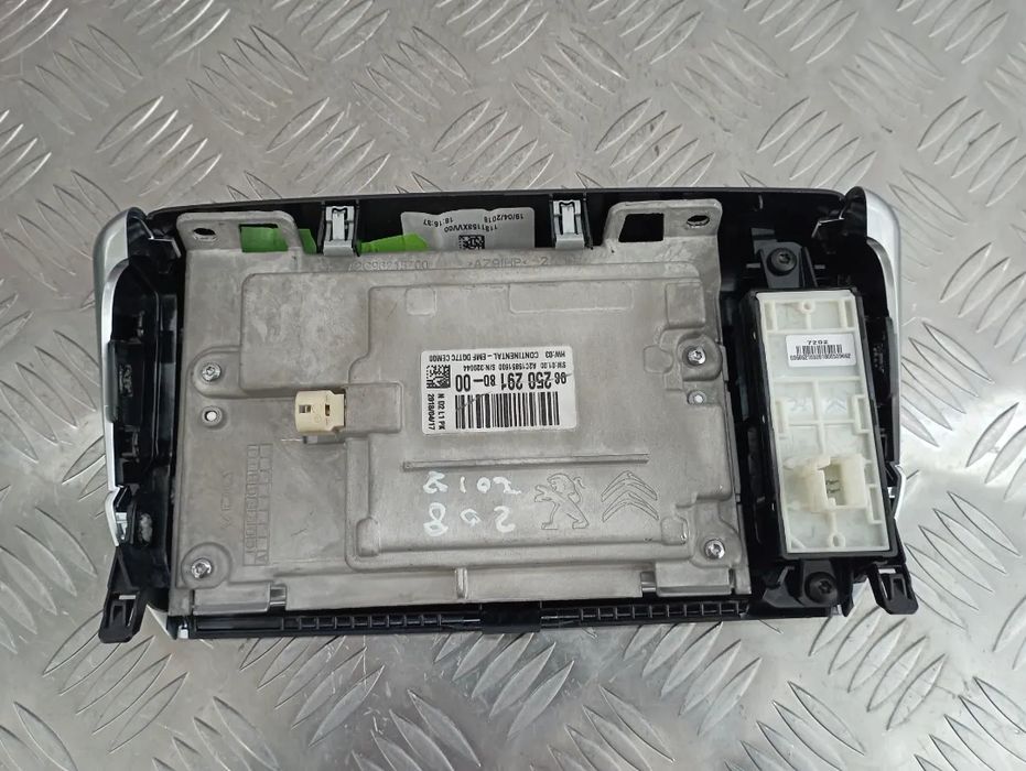 Display Navegação GPS Peugeot 208 / 2008 2018 Ref. 9825029180