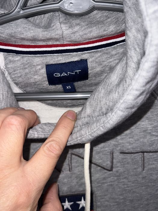 Bluza GANT haftowana
