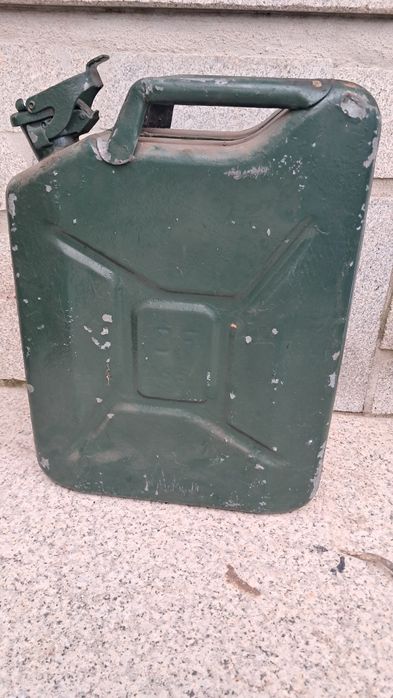 Gerrican metal grande