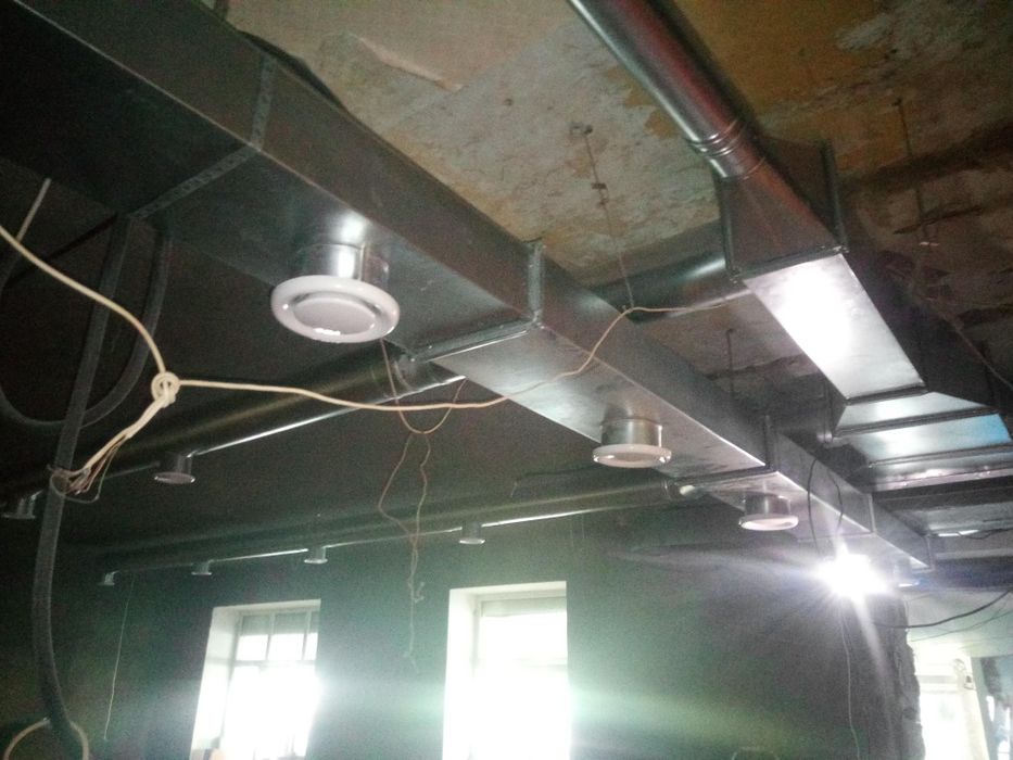 Зонти на кухню ковпаки витяжки