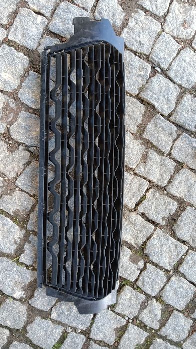 Grelha Renault Dacia Duster 2018