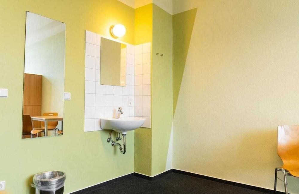 Новий хостел 5хв метро Оболонь