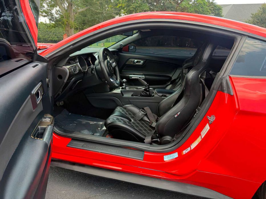 Ford Mustang GT Premium      2015