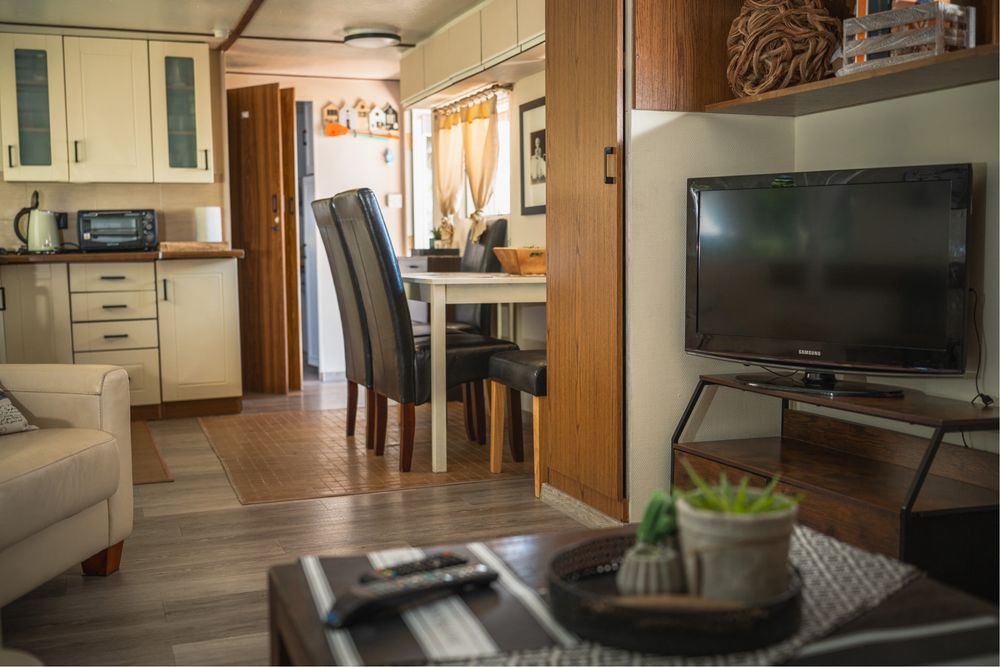 Domek widok na jezioro , Warmia i Mazury prywatny pomost rower wodny