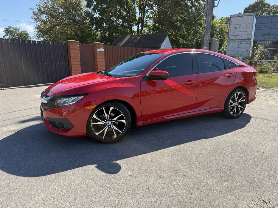 Продам Honda civic X