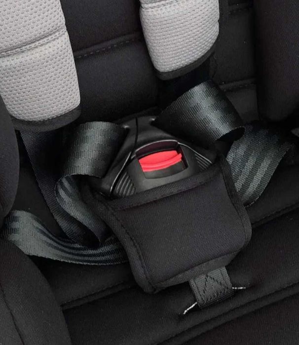 Автокрісло 9-36 кг з 1 до 12 років універсальне з бустером