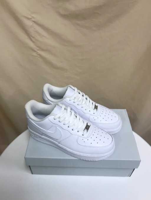 Nike Air Force 1 Białe 37.5