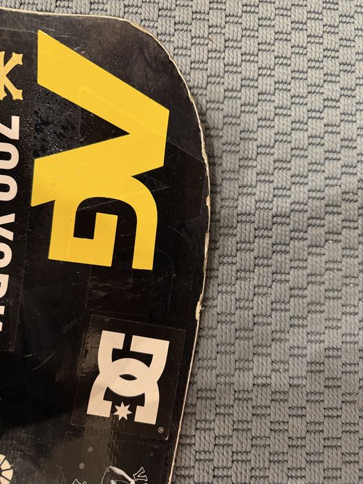 snowboard GNU WMS barret 2024 bez wiazan.