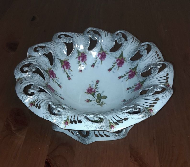 Oryginalny porcelanowy komplet Chodzież (zielona sygnatura)
