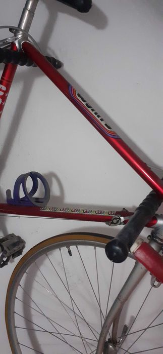 Bicicleta vintage COSMOS com respetivo equipamento