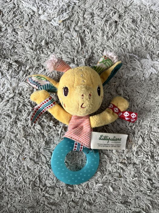LILLIPUTIENS Grzechotka z gryzakiem Żyrafka Zia 3 m