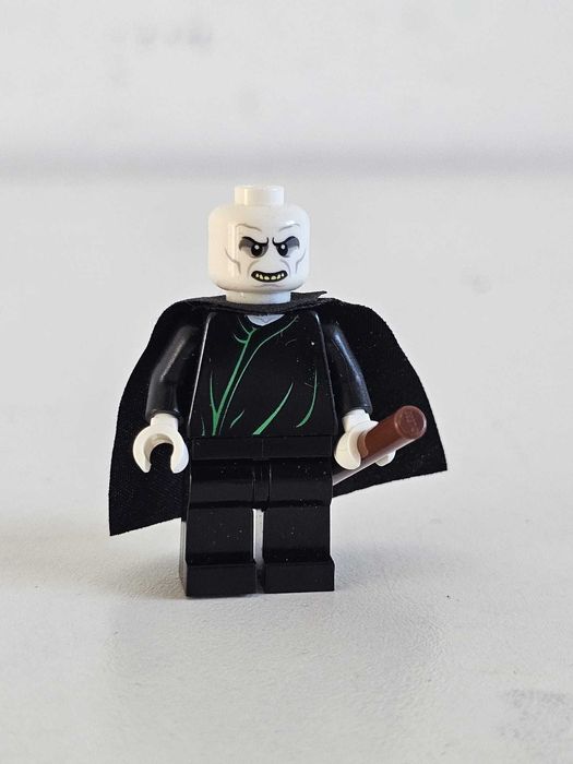 Lego Harry Potter minifigurka Voldemort
