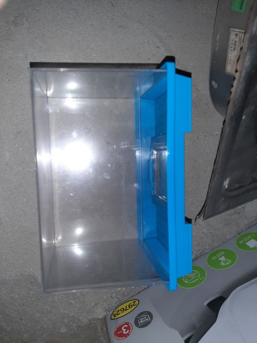 Caixa animais/peixes/ repteis