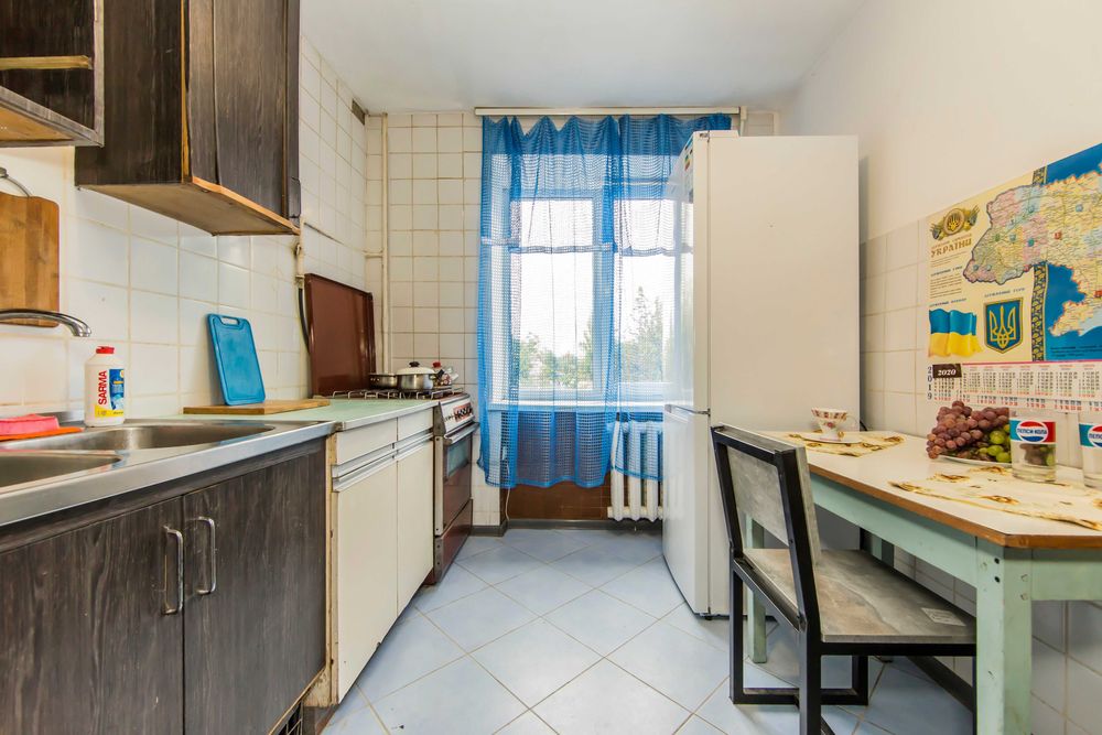 Хостел возле м. Святошино – уютная комната с интернетом.