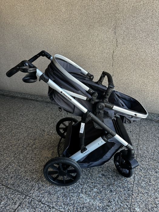 Carrinho de bebê cinza darling KIKKA BOO